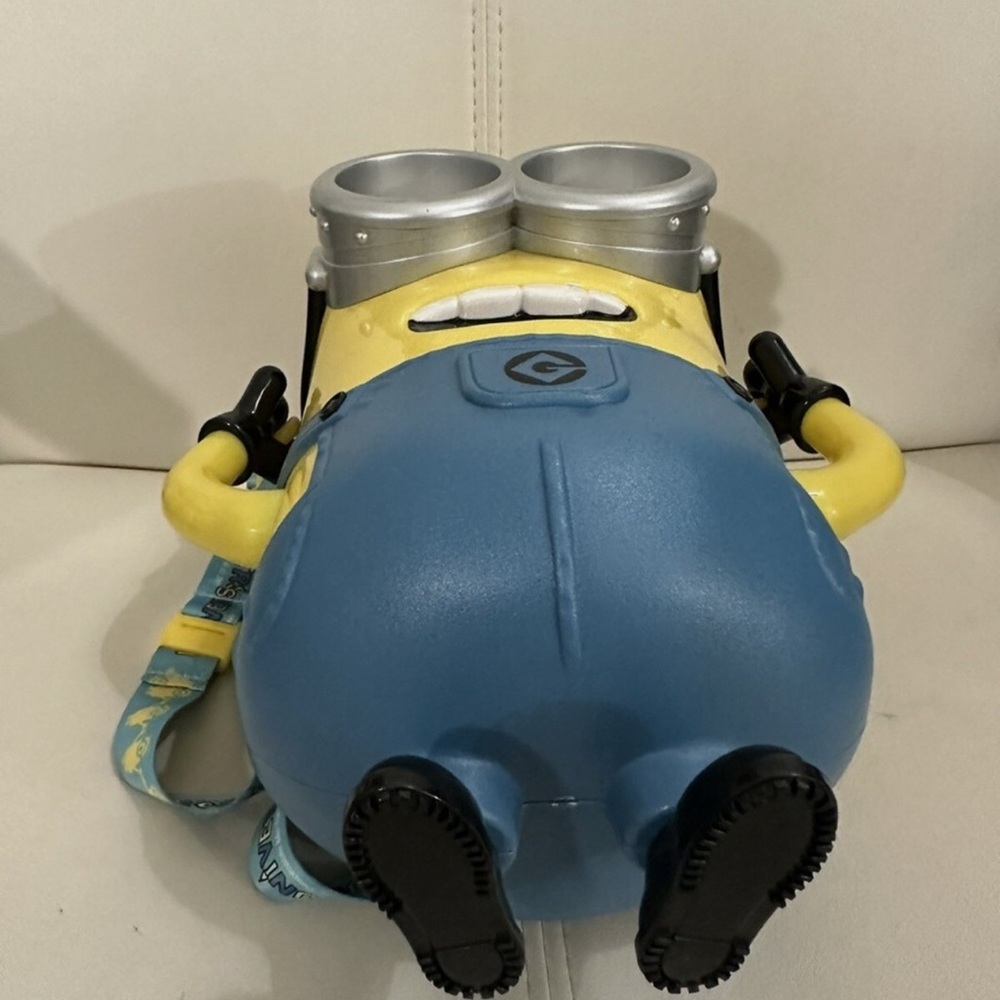 Universal Studios Minions Bob Popcorn Bucket Limited Edition, USJ Collectible - Picture 7 of 7